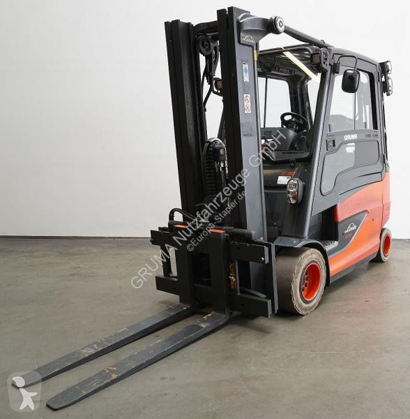 Teleskopický manipulátor Linde E 30/600 HL 387