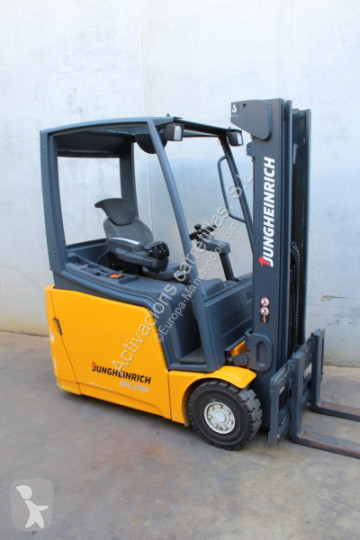 Carrello elevatore elettrico Jungheinrich