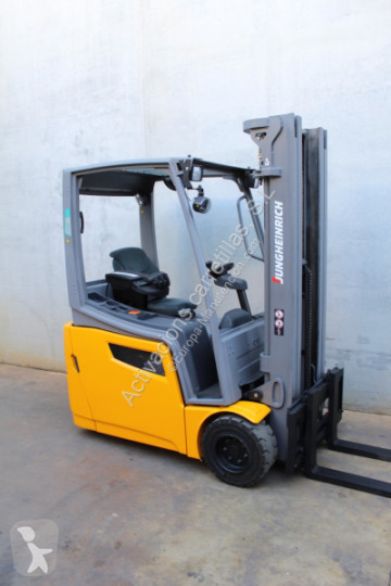 Carrello elevatore elettrico Jungheinrich