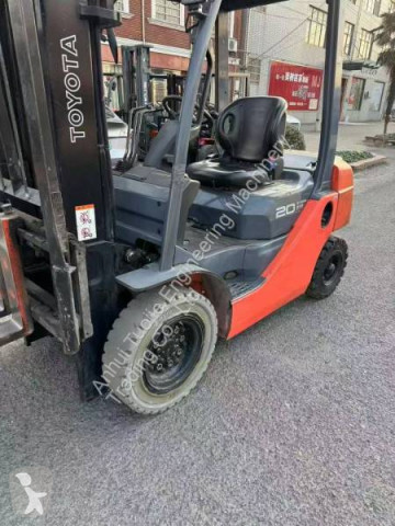 Toyota 2-Ton