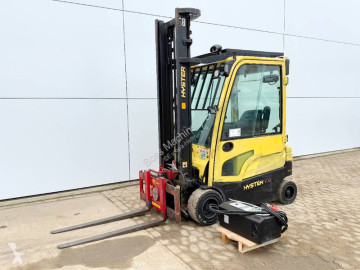 رافعة شوكية كهربائية Hyster