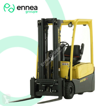 可升降式叉车 Hyster