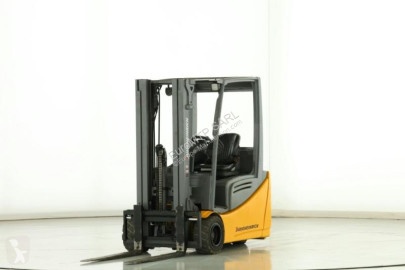 Jungheinrich EFG320
