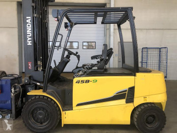 Hyundai45 B-9
