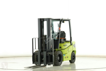Clark GTS 30D GTS-30-D