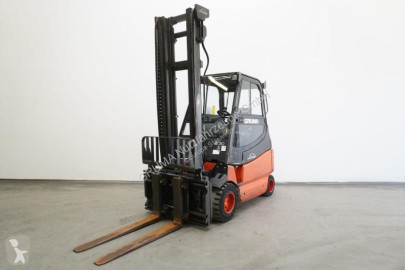رافعة شوكية كهربائية Linde