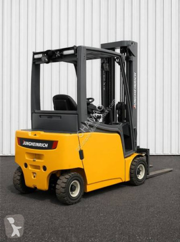 Jungheinrich EFG320