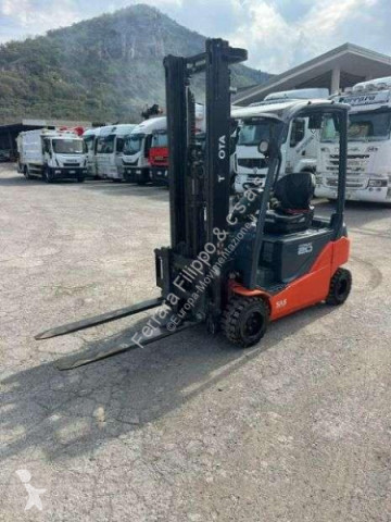 ToyotaTraigo 48