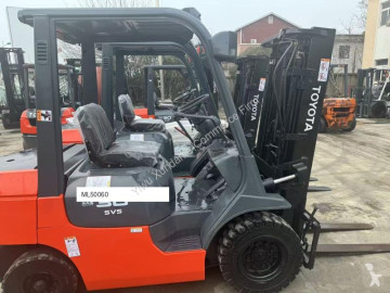 Toyota 7FB30