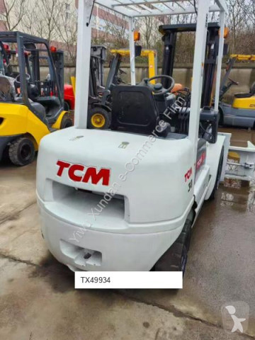 رافعة شوكية ديزل TCM