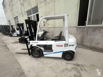 رافعة شوكية ديزل TCM