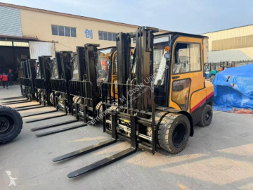 رافعة شوكية ديزل Mitsubishi جديد