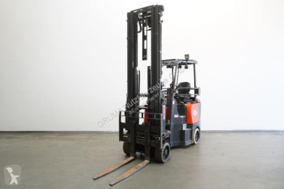 رافعة شوكية كهربائية Combilift