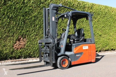 Fenwick electric forklift