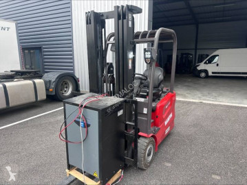 رافعة شوكية كهربائية Manitou