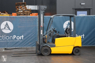 JungheinrichEFG320