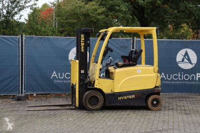 Elektrický vysokozdvižný vozík Hyster