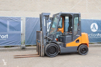 Carretilla diesel Doosan