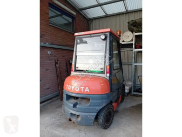 Chariot élévateur diesel Toyota
