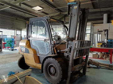 Chariot élévateur Caterpillar DP50NT