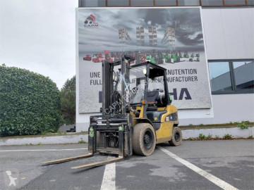 Chariot élévateur Caterpillar GP30NTD