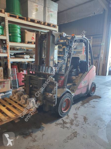Fenwick diesel forklift