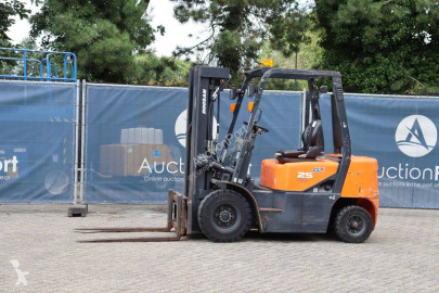 Doosan diesel forklift