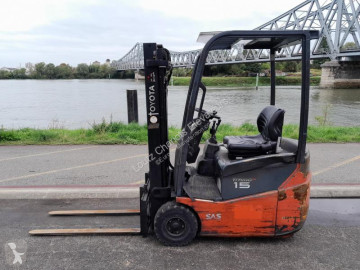 Toyota electric forklift