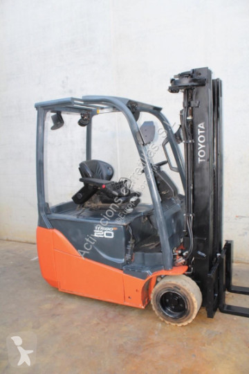 Toyota electric forklift
