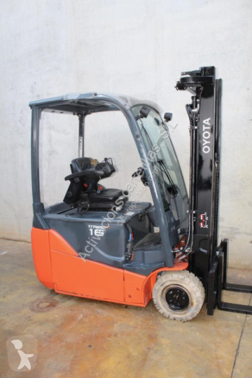 Toyota electric forklift