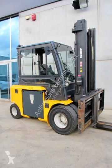 Carer electric forklift