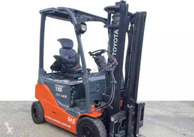 Toyota electric forklift