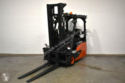 Linde electric forklift