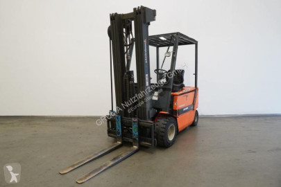 Steinbock Boss electric forklift