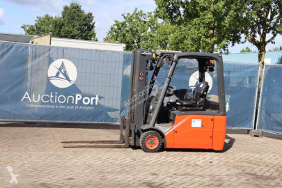 Linde elektromos targonca