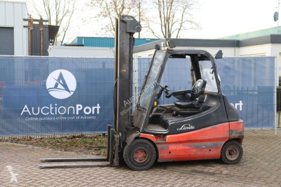 Linde elektromos targonca