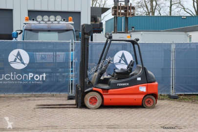 Linde elektromos targonca