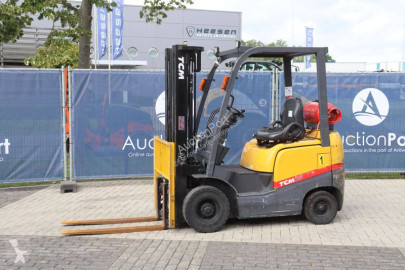 Chariot élévateur TCM FHG18T3