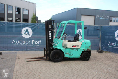 Chariot élévateur diesel Yang