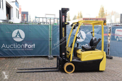 Chariot élévateur électrique Hyster