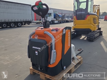 رافعة شوكية Doosan