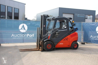 Carretilla elevadora Linde H30T 01