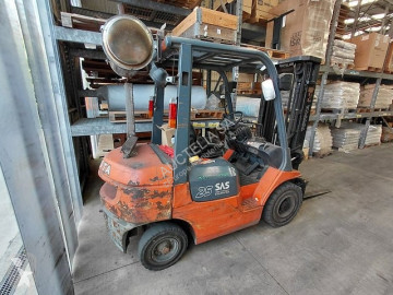 Carretilla diesel Toyota