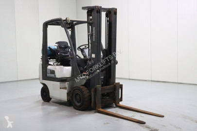 Chariot élévateur Nissan P1D1A18LQ