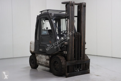 Chariot élévateur Nissan UGD02A30PQ