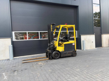 Chariot élévateur électrique Hyster