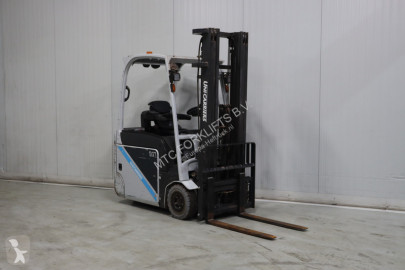 Chariot élévateur électrique Unicarriers