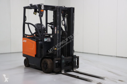 Elektrický vozík Doosan
