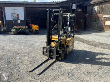 Caterpillar Forklift