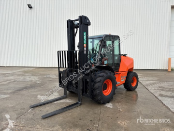 Nieuw diesel heftruck Ausa